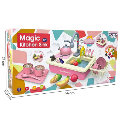 Ambalaj Woopie Magic Kitchen Sink cu dimensiuni cutie 54 x 27 x 13,5 cm și recomandare 3+ ani.