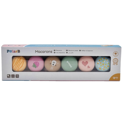 Cutia setului Macarons PolarB Viga, privită din față, cu produsul vizibil prin fereastră.