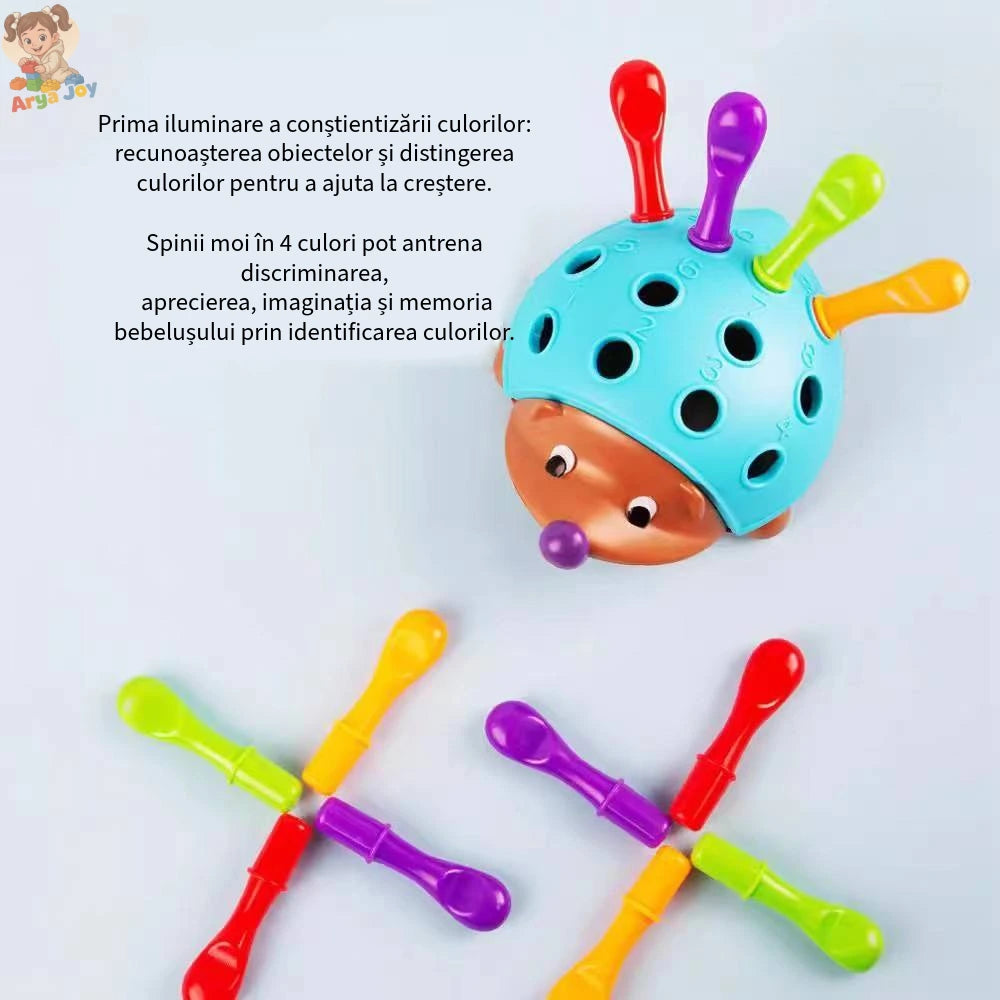 Ambalajul Arici Woopie Spike the Fine Motor Hedgehog cu informații despre setul de 14 piese.