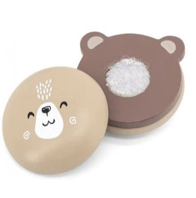 Macaron PolarB Viga cu ursuleț, separat în două jumătăți cu scai pentru joc de asociere.