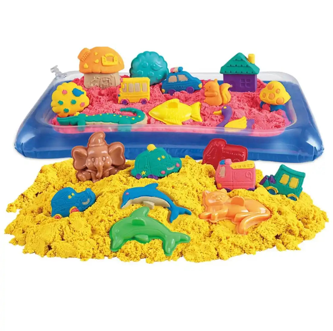 Scenă de joacă cu nisip kinetic Woopie, tăviță albastră și figurine colorate modelate.