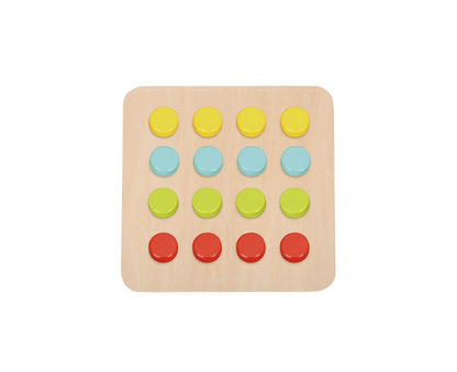 Placă de lemn Tooky Toy Pattern Pegs Big cu 16 pini colorați așezați pe rânduri.