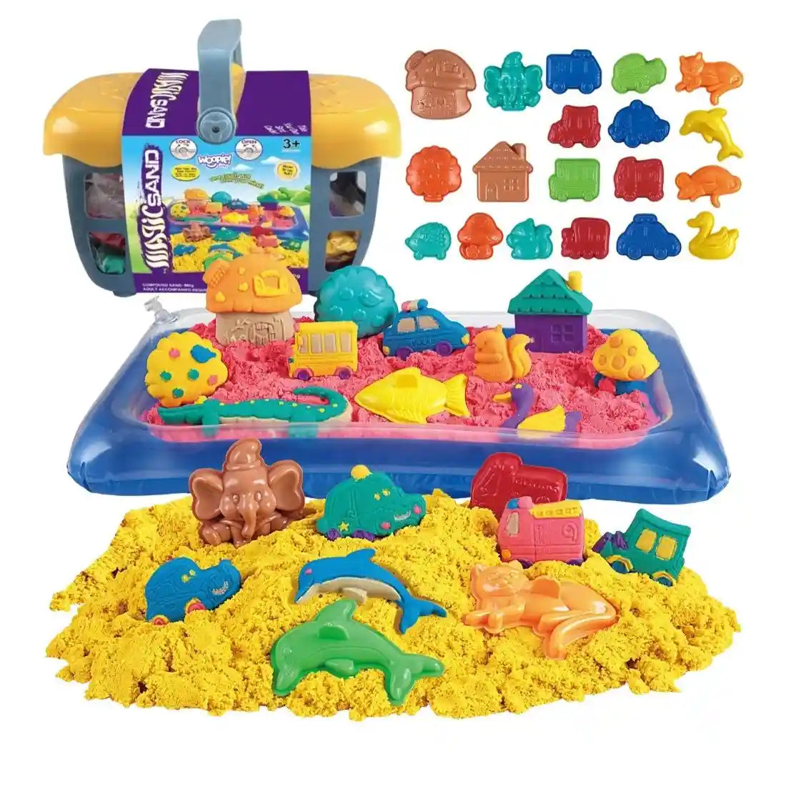 Set nisip kinetic Woopie 0,8 kg cu coș, tăviță gonflabilă albastră, forme colorate și nisip modelat.