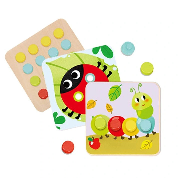Set Tooky Toy Pattern Pegs Big cu placă de lemn, planșe cu animale și pini colorați.
